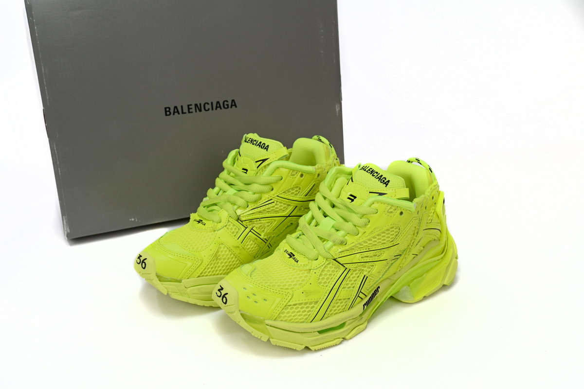 Balenciaga Runner Fluorescent Green 677402 W3RB4 7510
