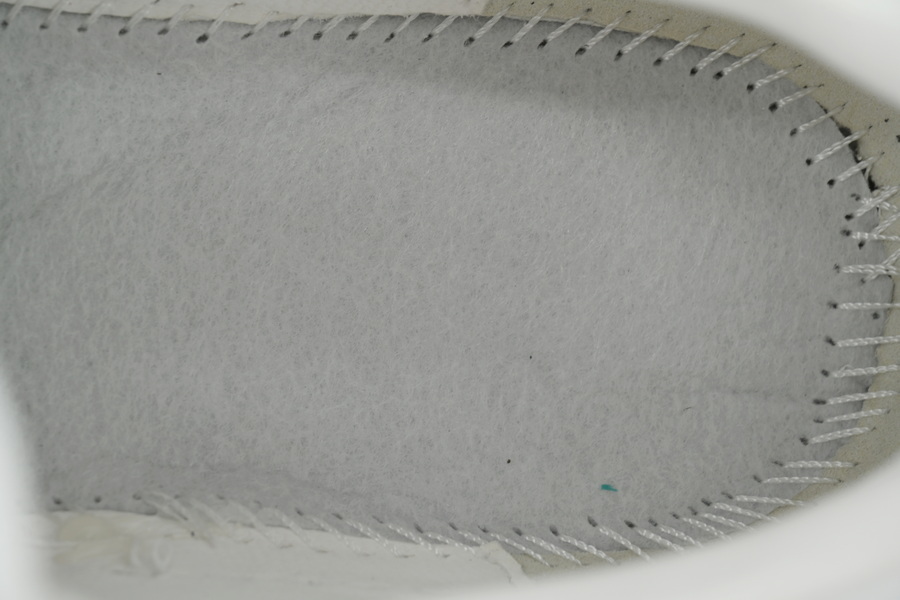 Roger Vivier White And Black Buttons RVW73729110LXQ9996