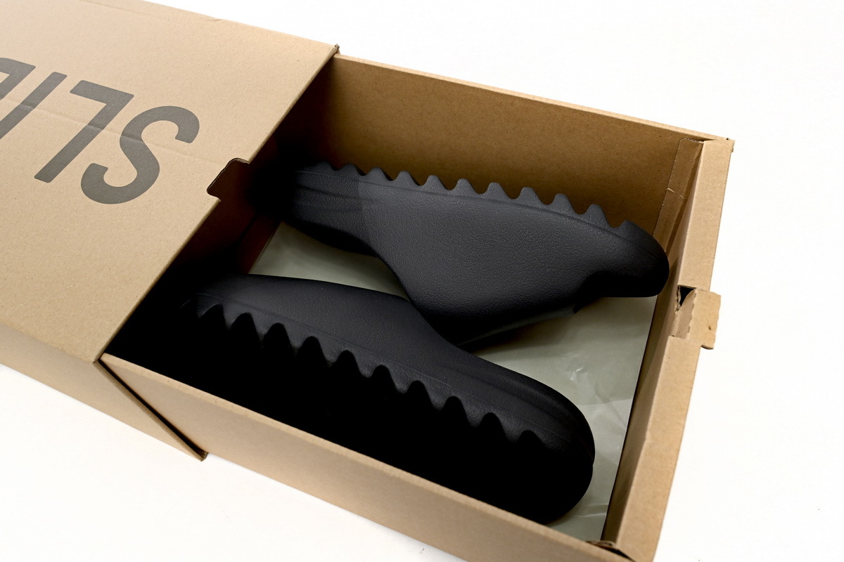 adidas Yeezy Slippers Slide Onyx HQ6448