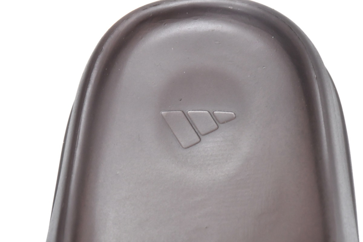 adidas Yeezy Slippers Slide Soot G55495