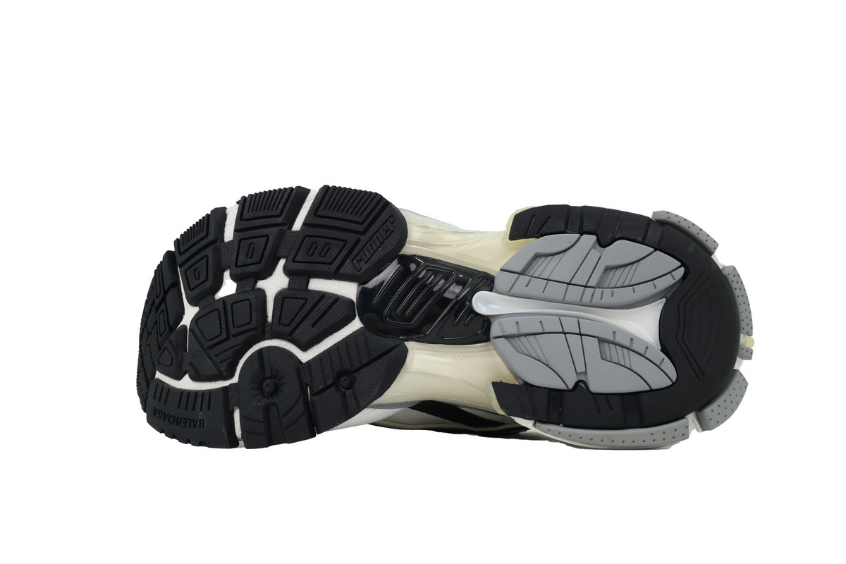 Balenciaga Runner Sneaker Grey White Black 772774 W3RNY 9012