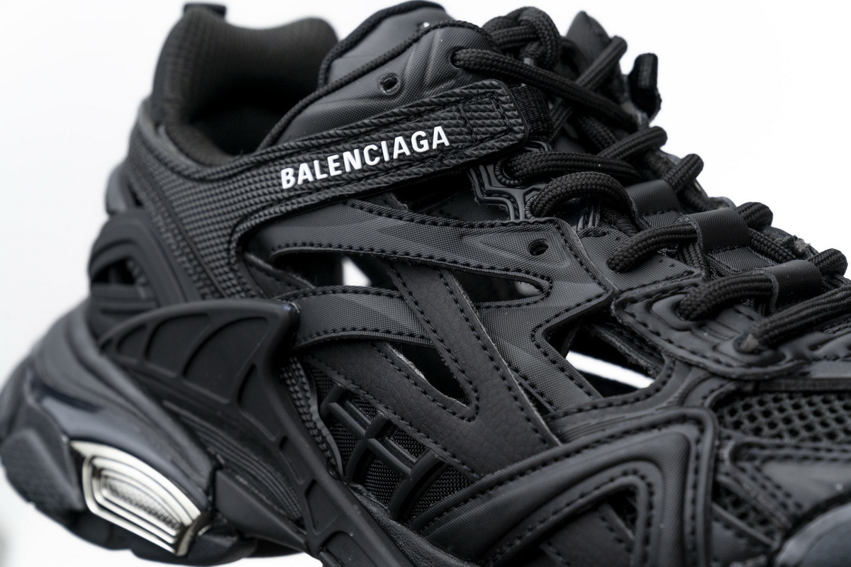 Balenciaga Track 2 Sneaker Black 570391 W2GN1 1000