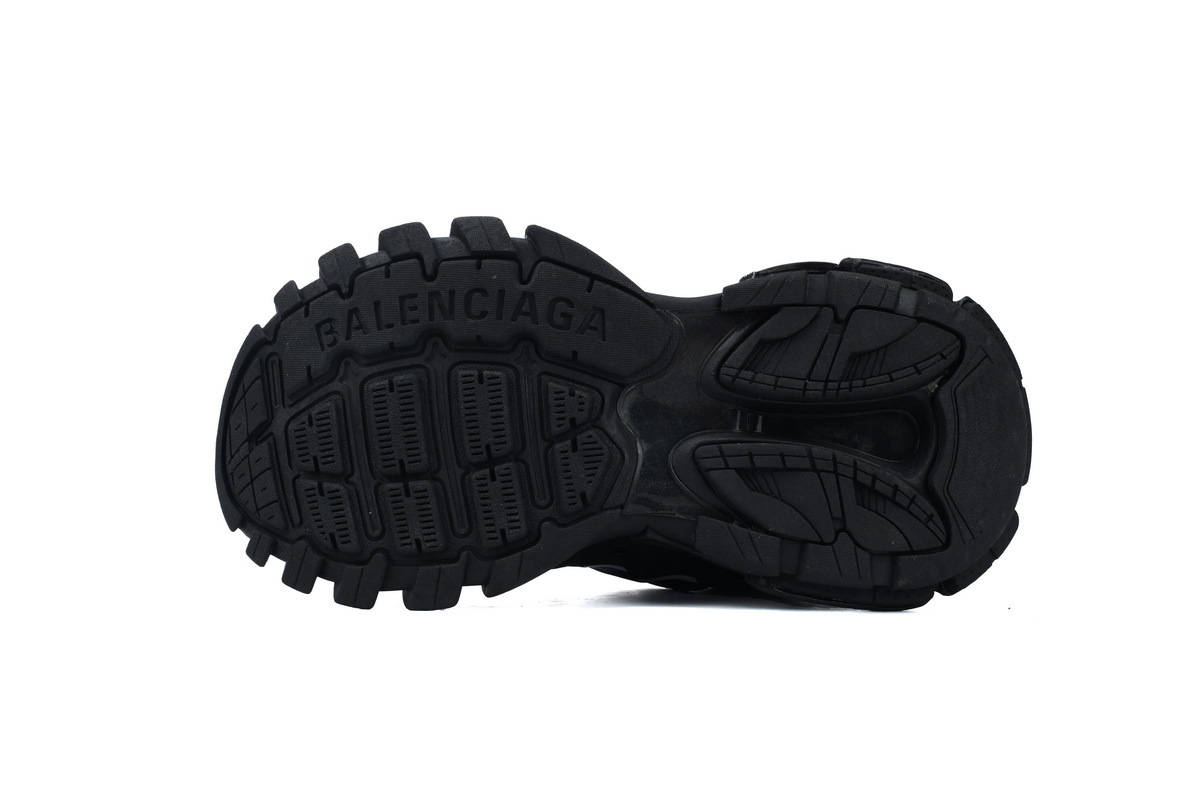 Balenciaga Track Sneaker Black and White 542023 W3AC1 1090