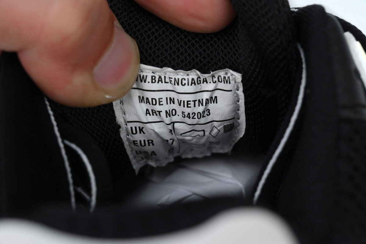 Balenciaga Track Sneaker White Black 52436 W1GC4 9010