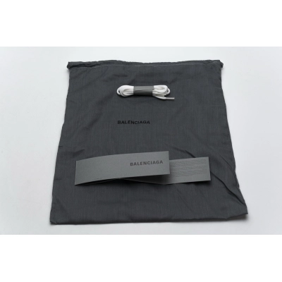 Balenciaga Triple S Milk White Black 0625 W09O1 02