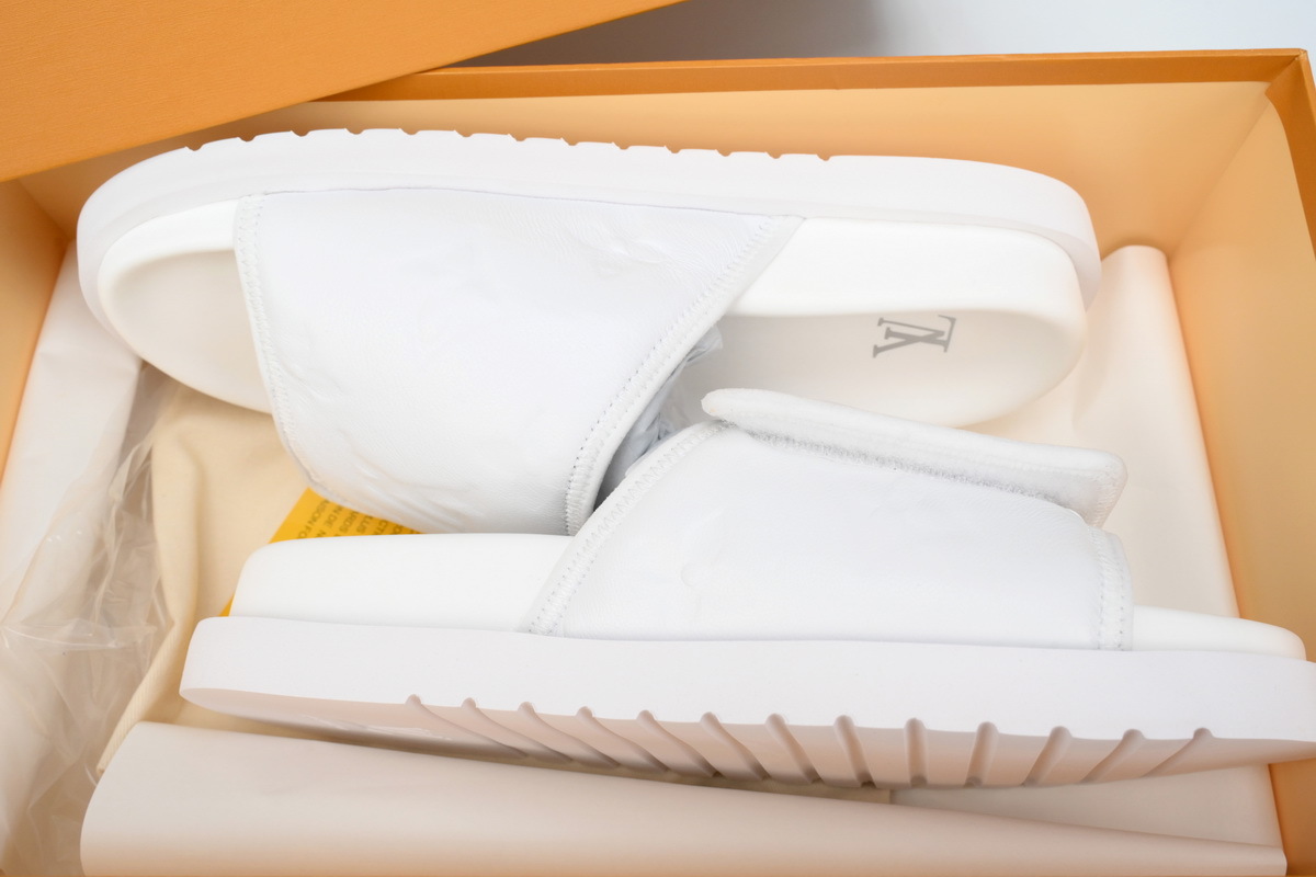 Louis Vuitton Miami Mules White 1AA7RF Slippers