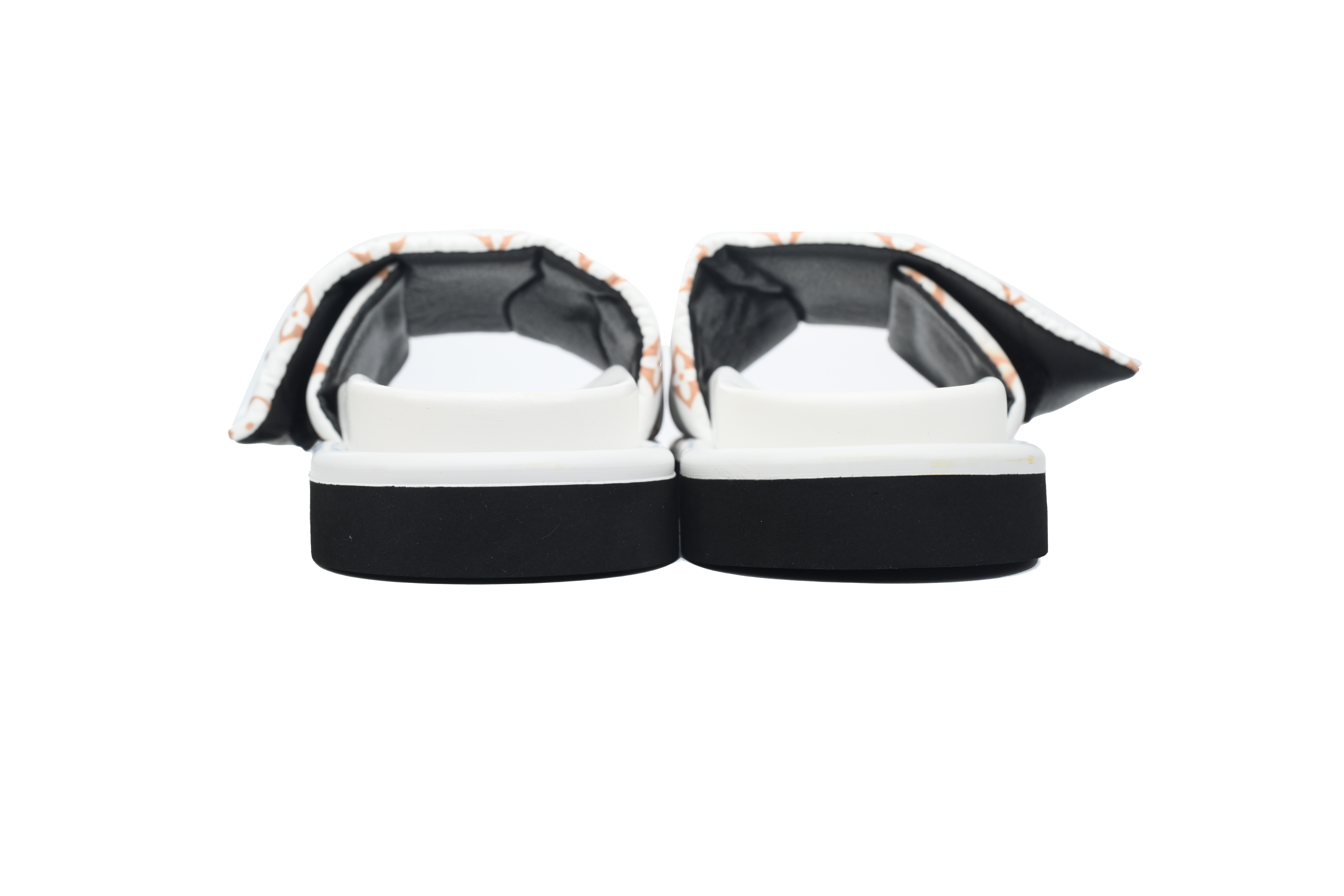 LOUIS VUITTON Pool Pillow Comfort Beige White Brown Slippers 1ACJZ8