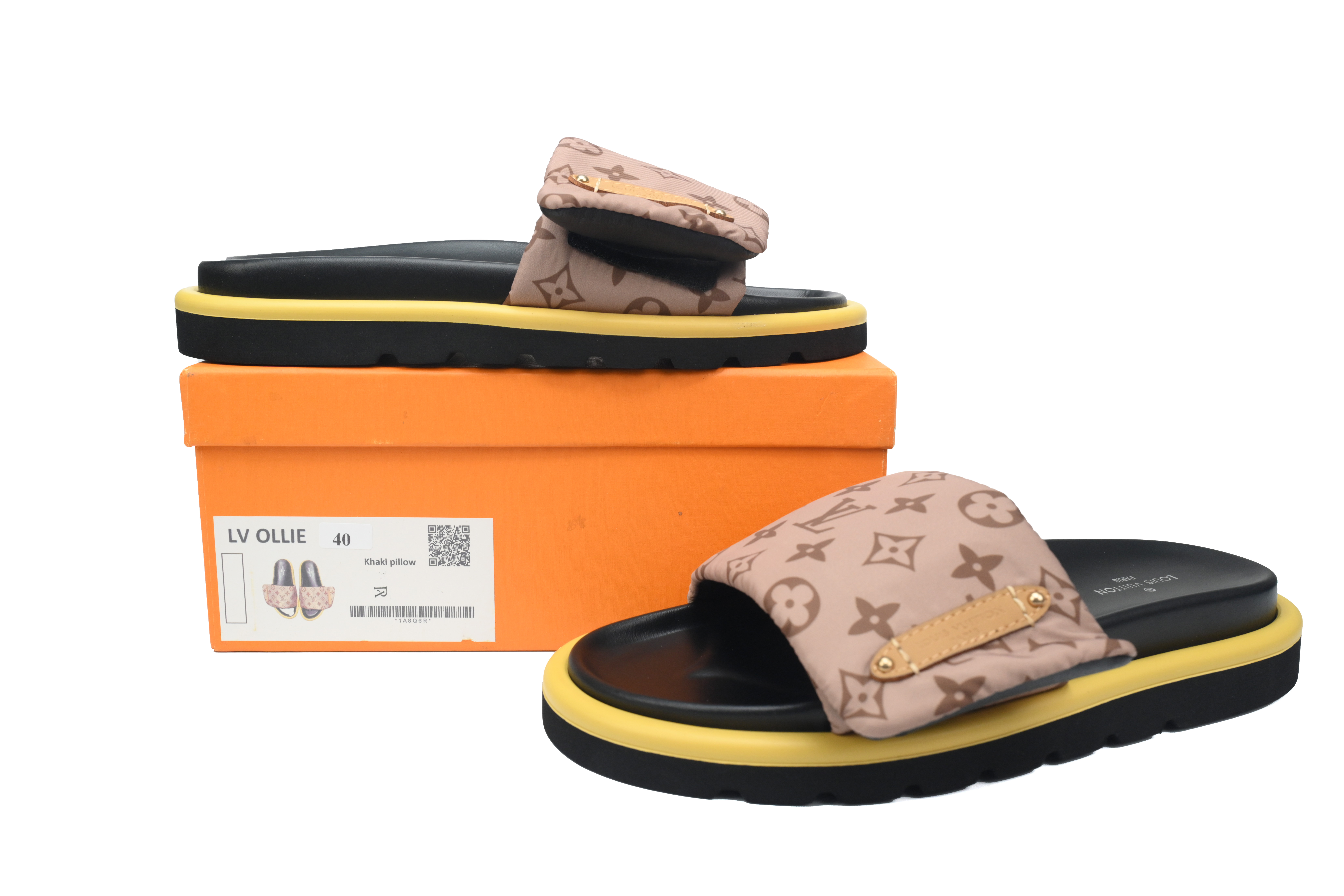 LOUIS VUITTON Pool Pillow Comfort Monogram Slippers 1A98G0