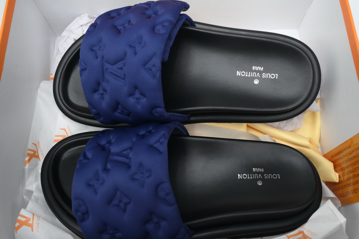 Louis Vuitton Pool Pillow Flat Comfort Mule Blue Slippers 1AGUZ