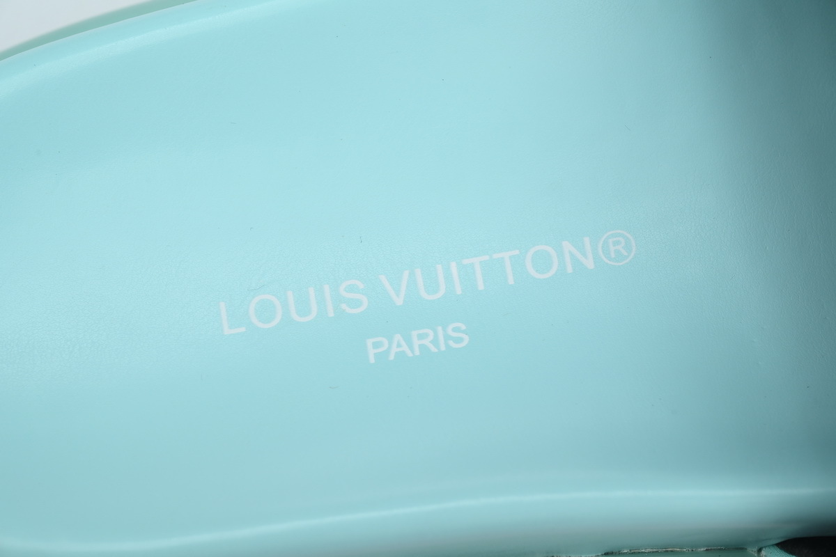 LOUIS VUITTON Pool Pillow Comfort Slippers 1AB1MO