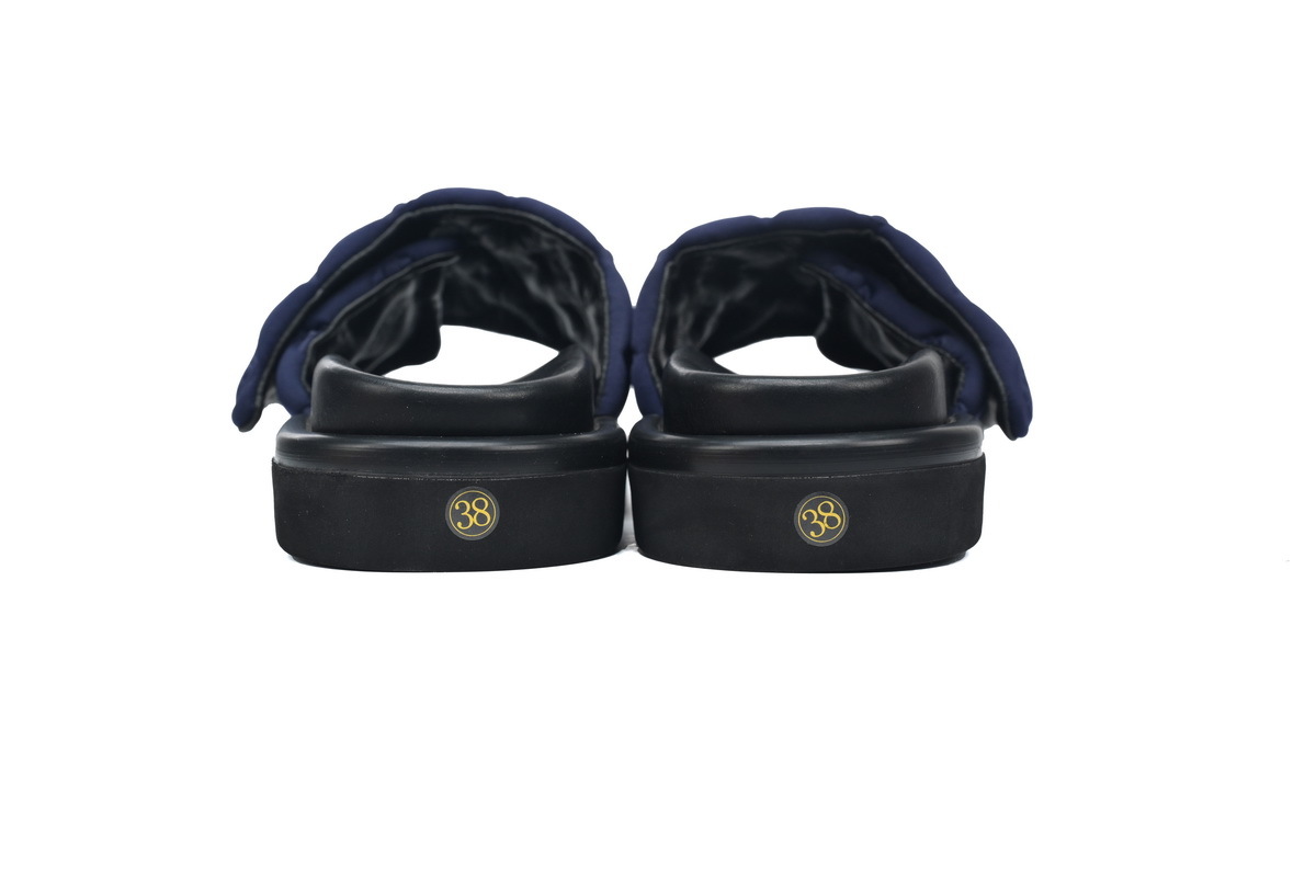 LOUIS VUITTON Pool Pillow Comfort Slippers 23603243