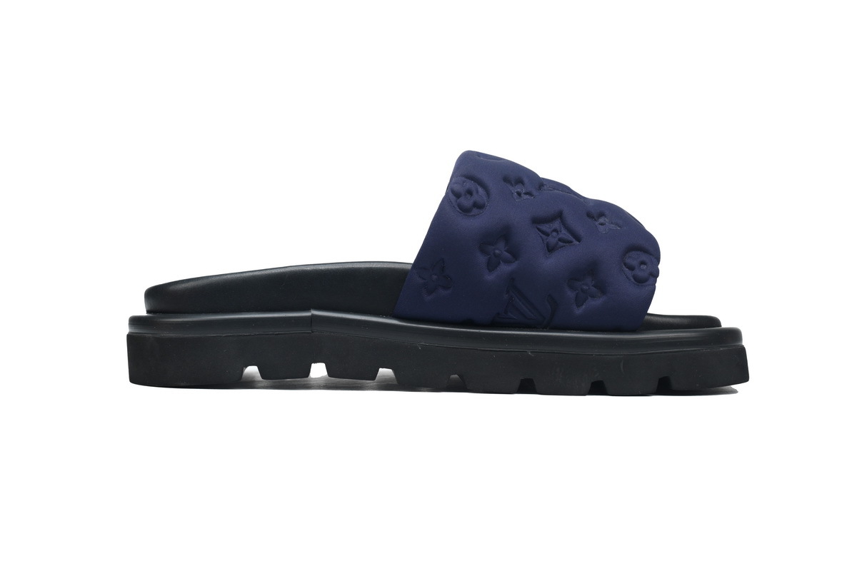 LOUIS VUITTON Pool Pillow Comfort Slippers 23603243