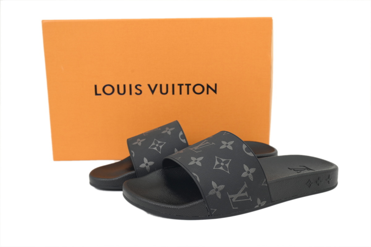 Louis Vuitton Slippers Waterfront Black 1AANNQ