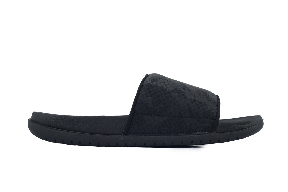 Nike Kobe Bryant x Offcourt Slide Black Slippers IF2870-001