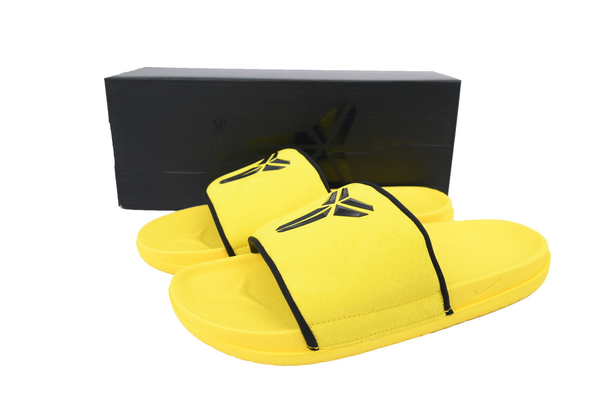 Nike Kobe Bryant x Offcourt Slide Black Yellow Slippers IF2870-700