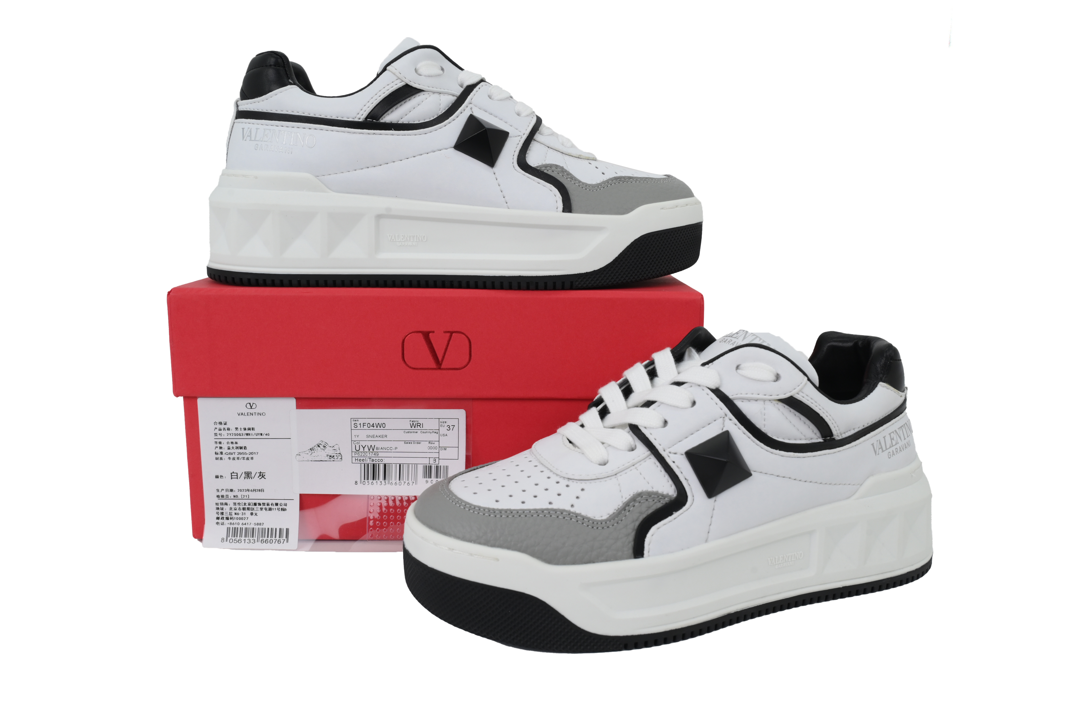 Valentino ONE STUD XL Nappa Leather Low-Top Sneaker White Pastel Grey Black 2Y0S0E71NWN0N2