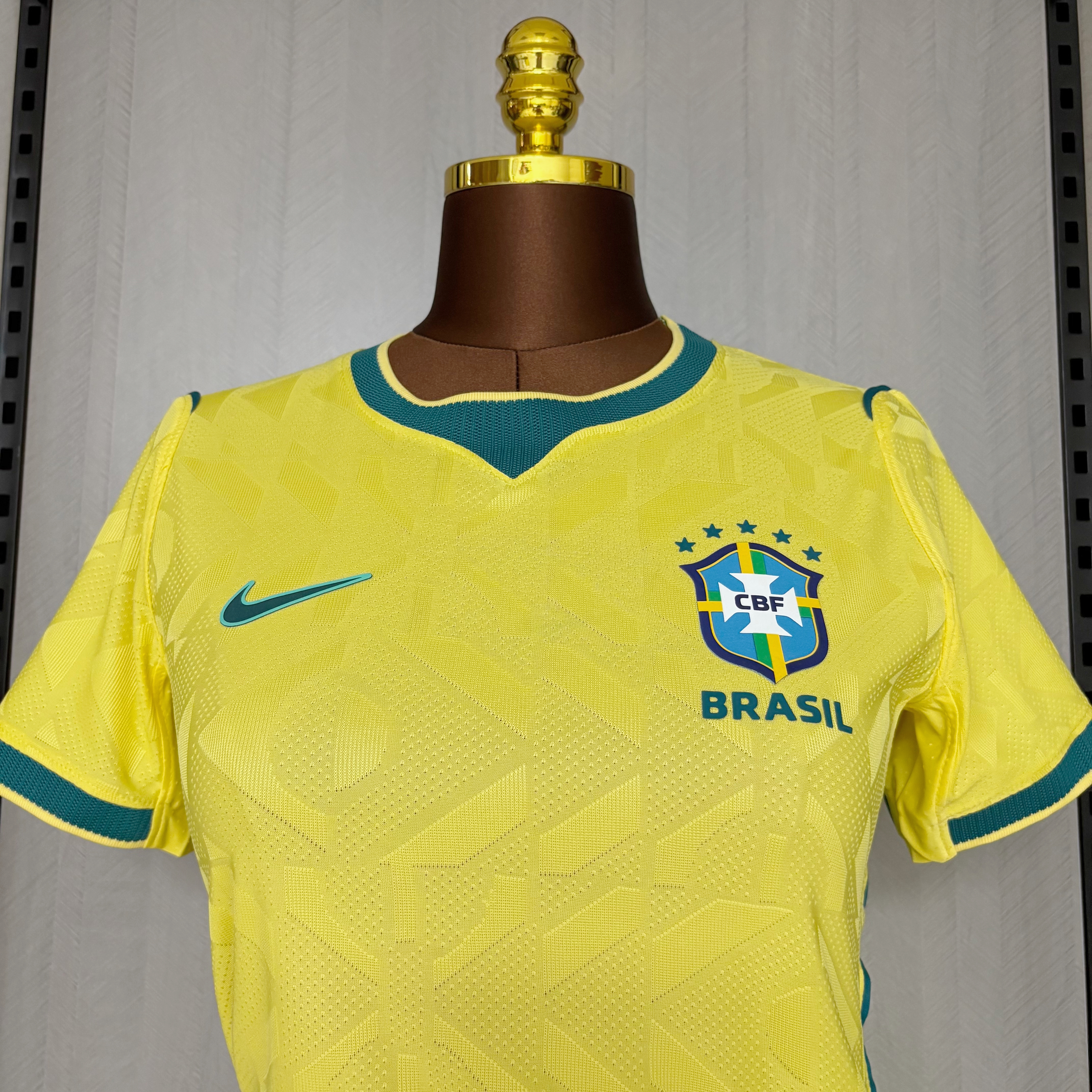 Women's Player version 2026 Brazil home 1:1 Jersey
