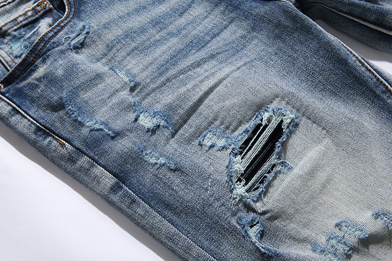 AMIRI AM303 Denim Jeans