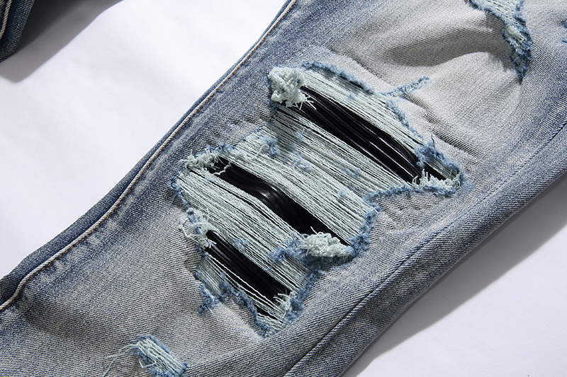 AMIRI AM303 Denim Jeans