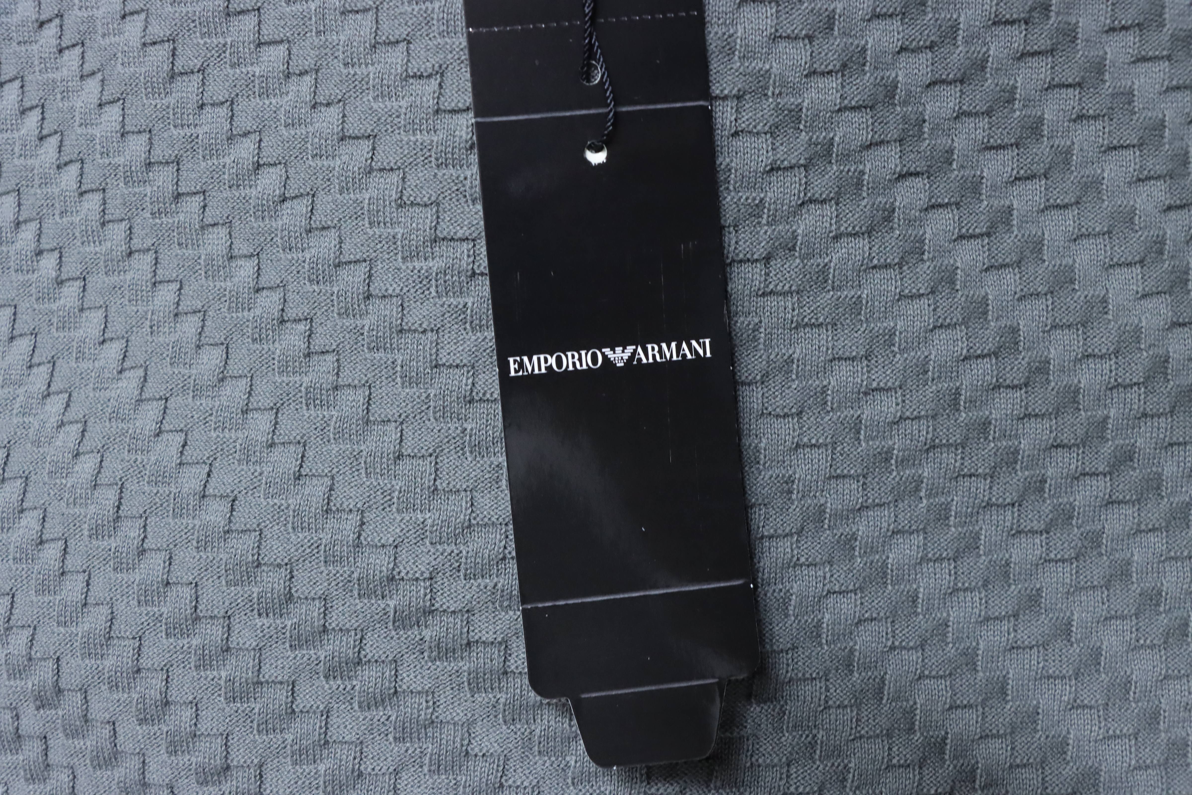 Armani Crew Neck Knit Short Ash Sleeve T-Shirt