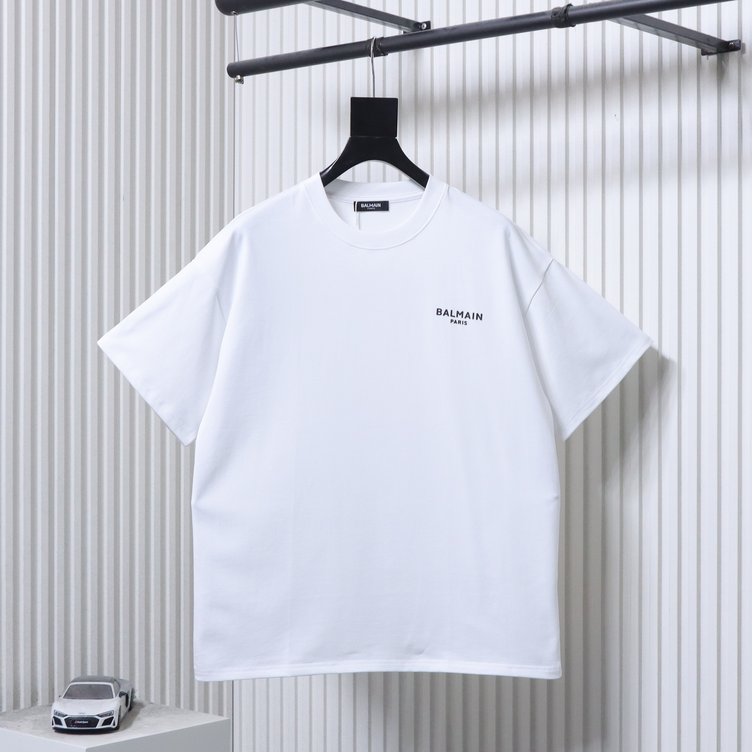 Balmain 26SS Minimal Rubberized Small Logo Short Sleeve T-Shirt