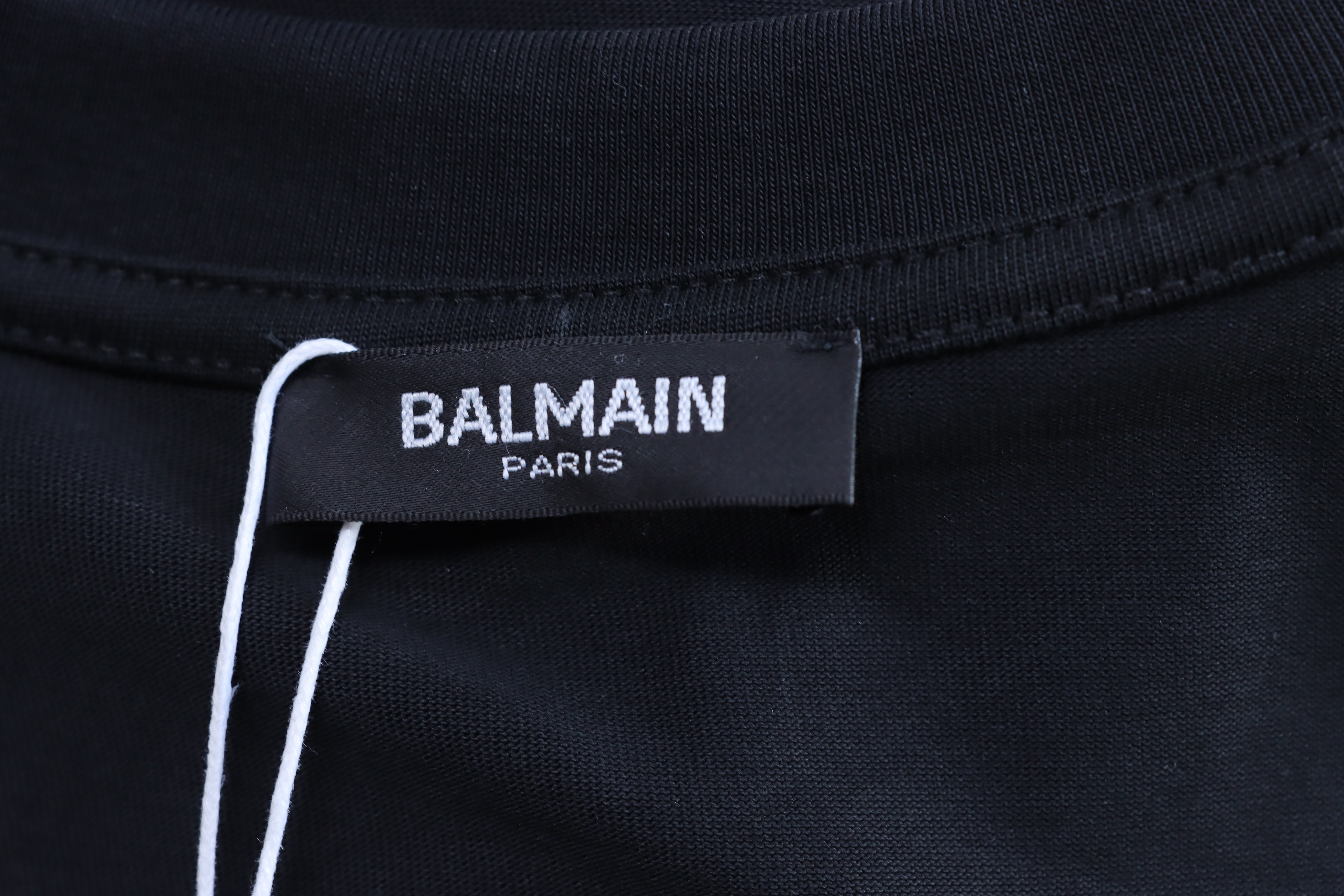 Balmain 26SS Minimal Rubberized Small Logo Short Black Sleeve T-Shirt