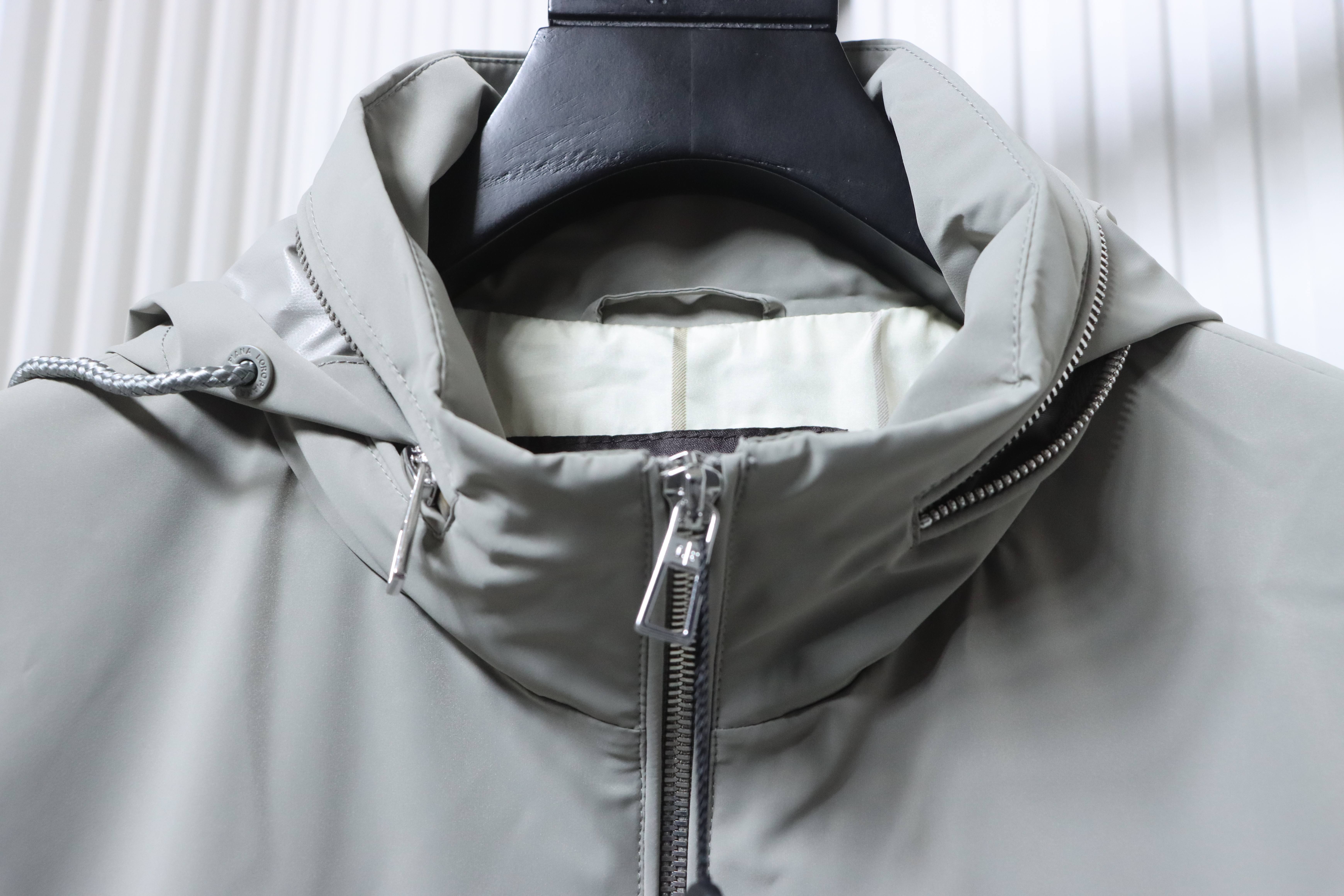 Loro Piana Casual Hooded Lightweight Jacket