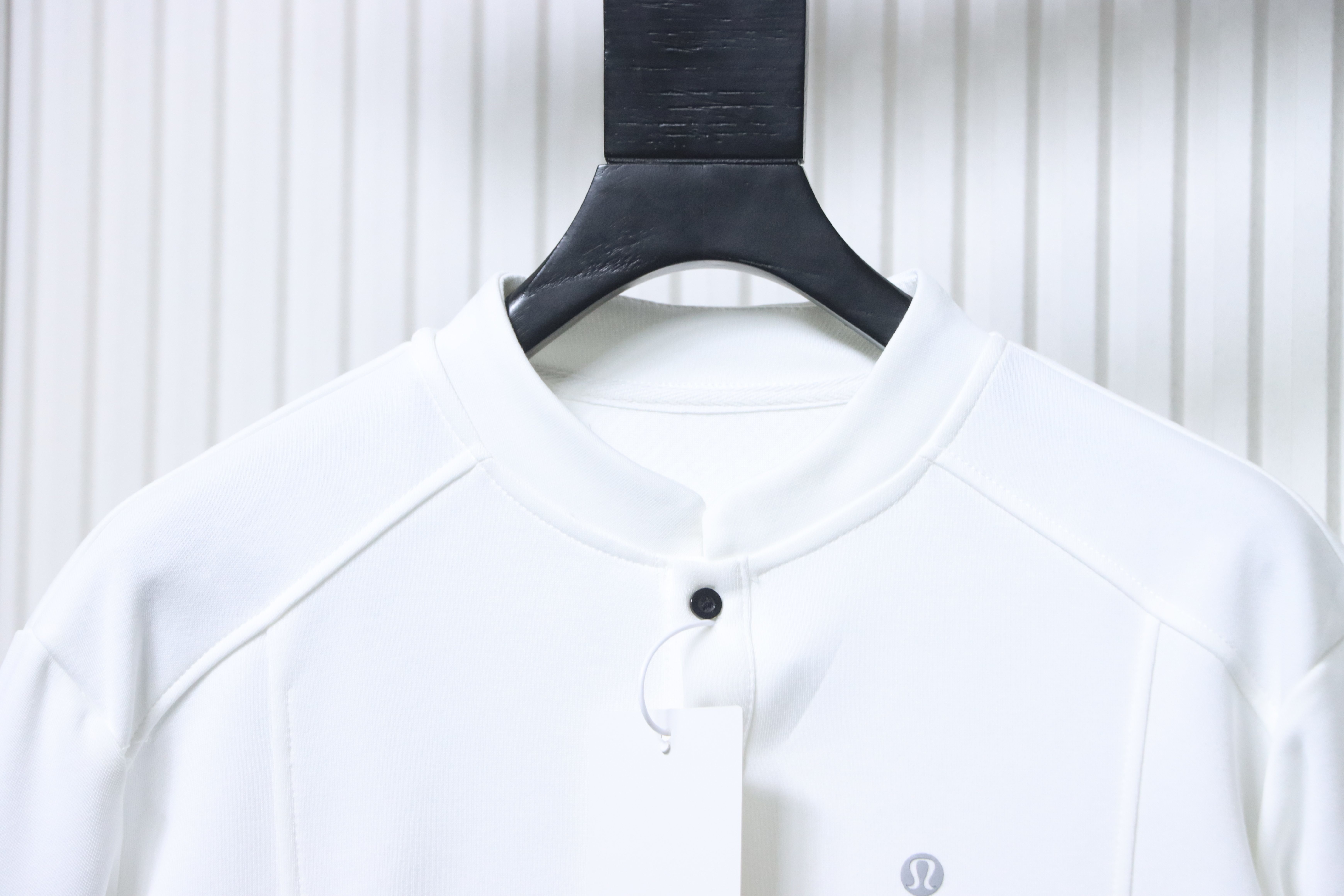 Lululemon Breathable Long Sleeve T-Shirt