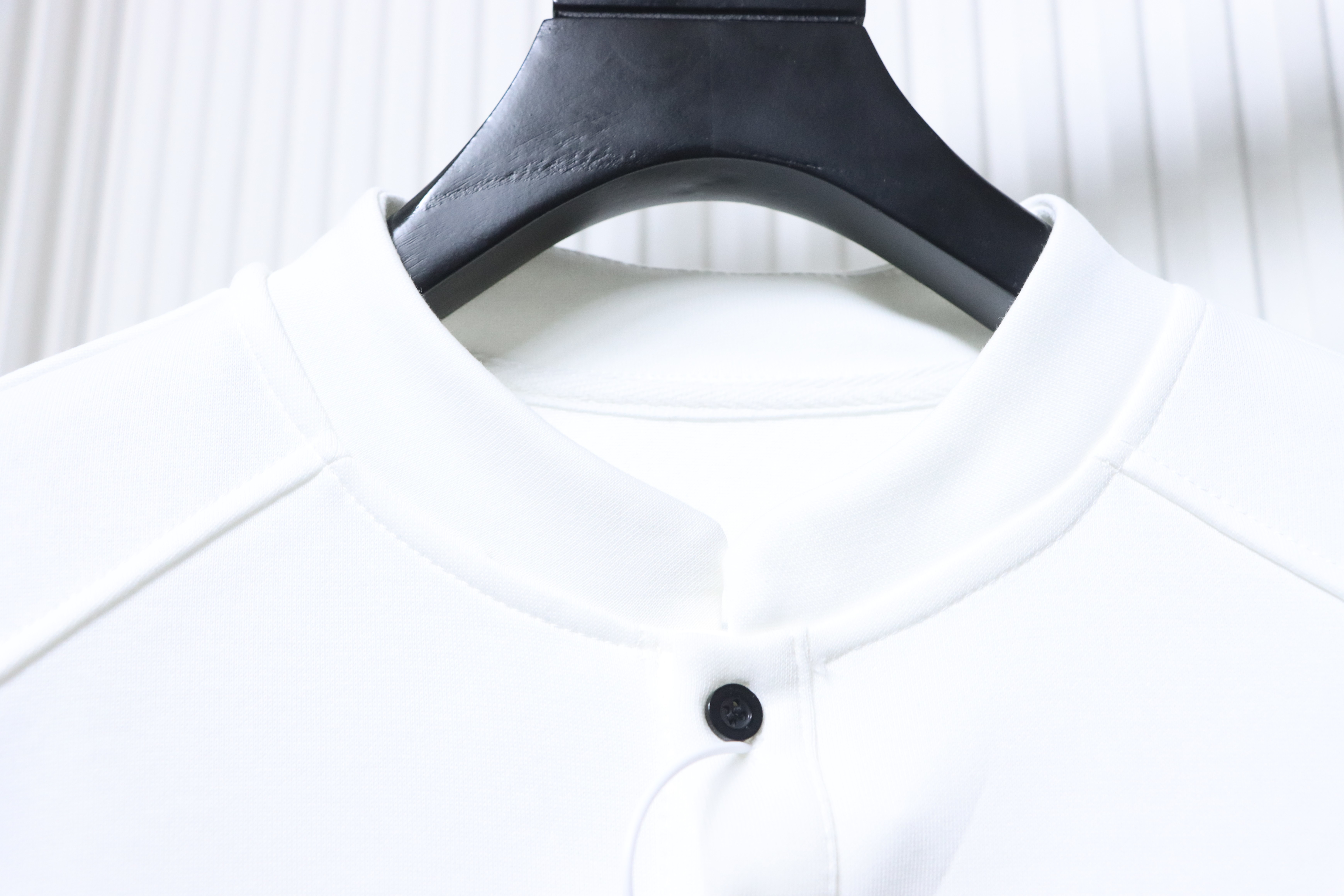 Lululemon Breathable Long Sleeve T-Shirt