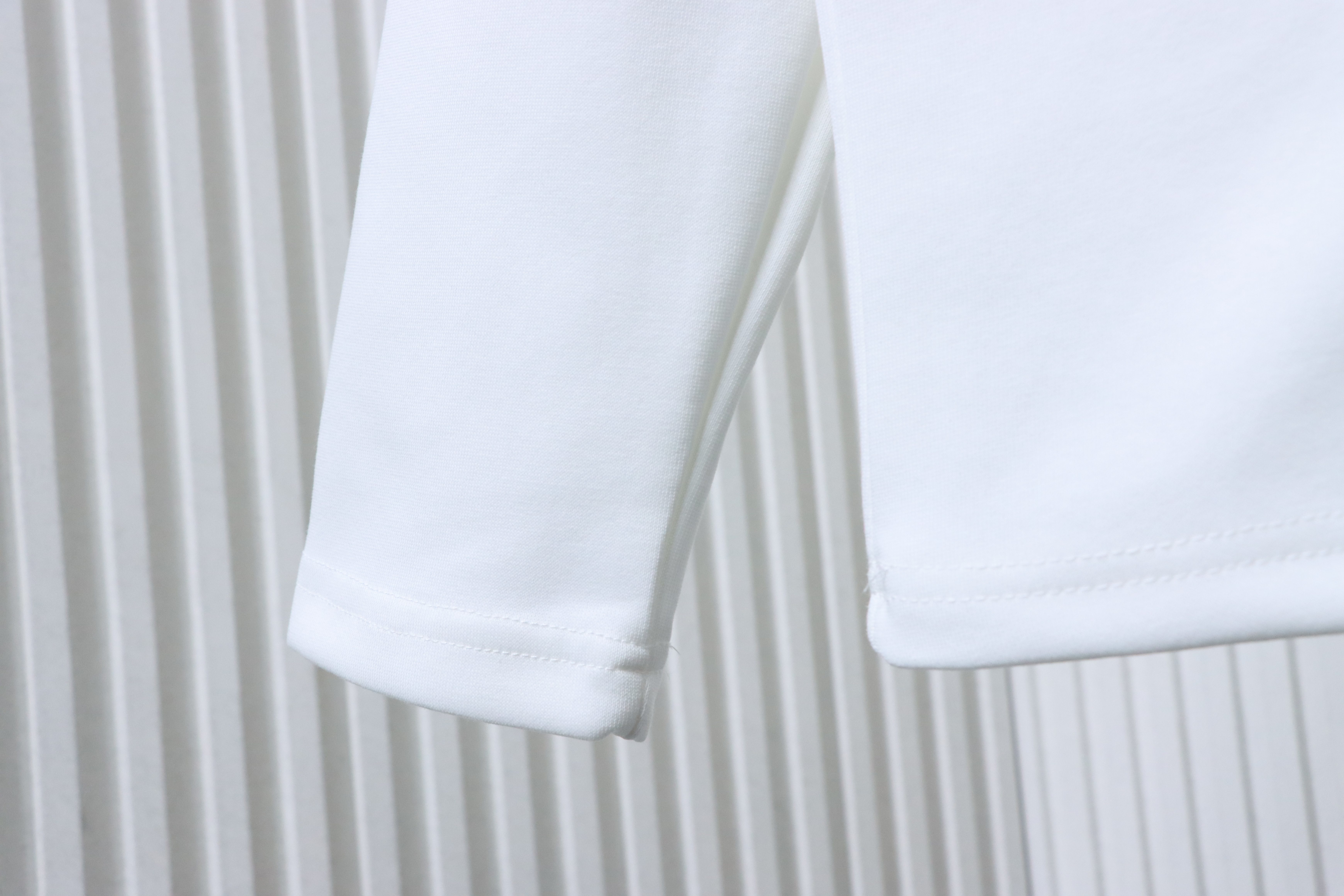 Lululemon Breathable Long Sleeve T-Shirt