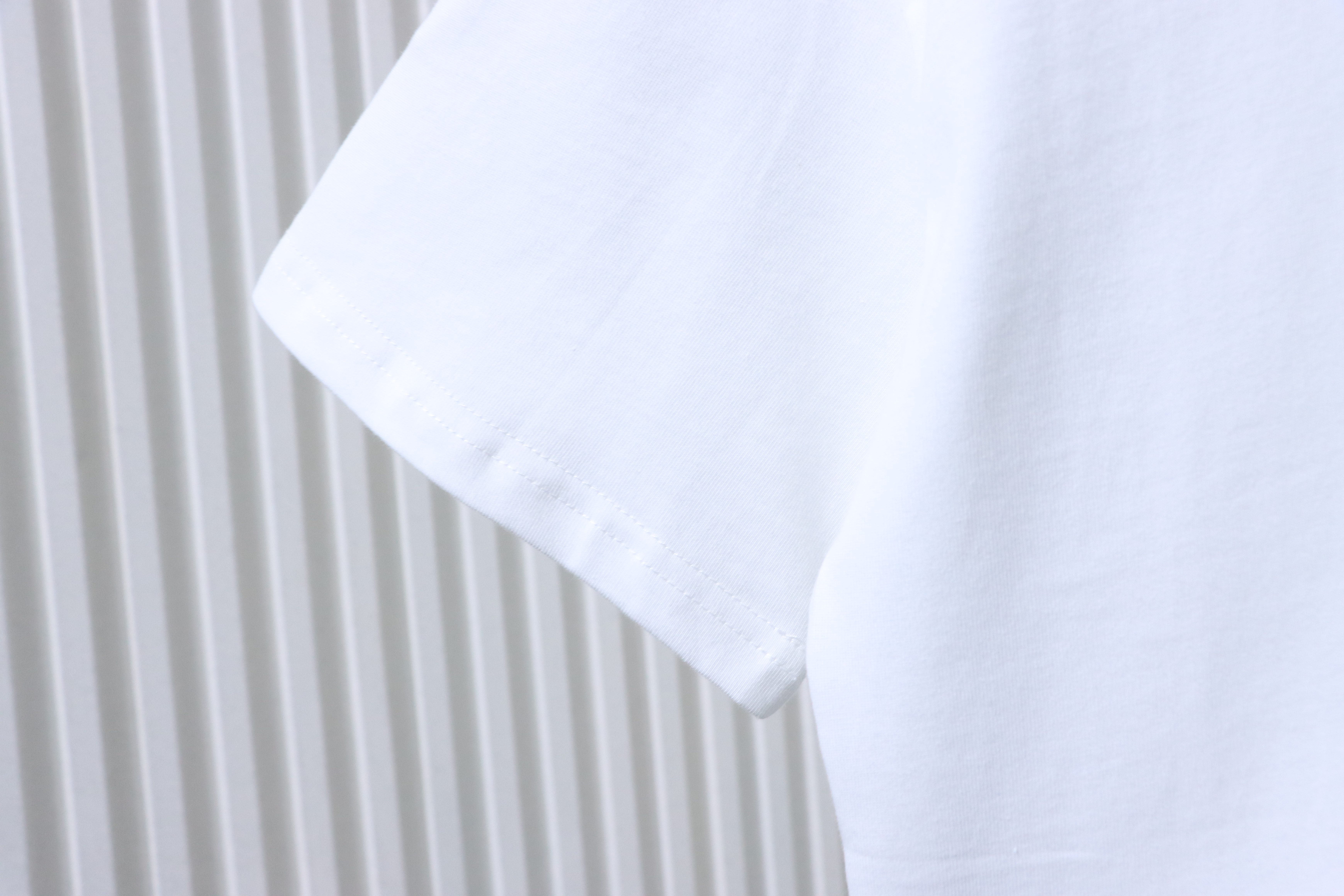 Maison Margiela Back Number Shadow Print Short White Sleeve T-Shirt