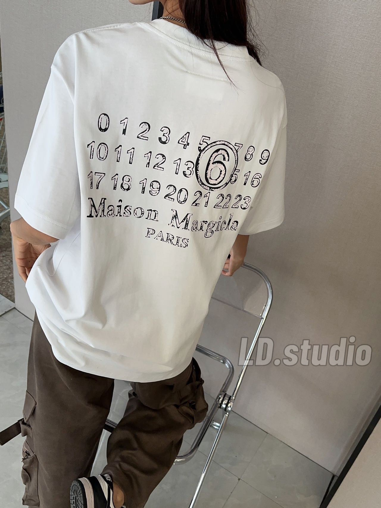 Maison Margiela Back Number Shadow Print Short White Sleeve T-Shirt