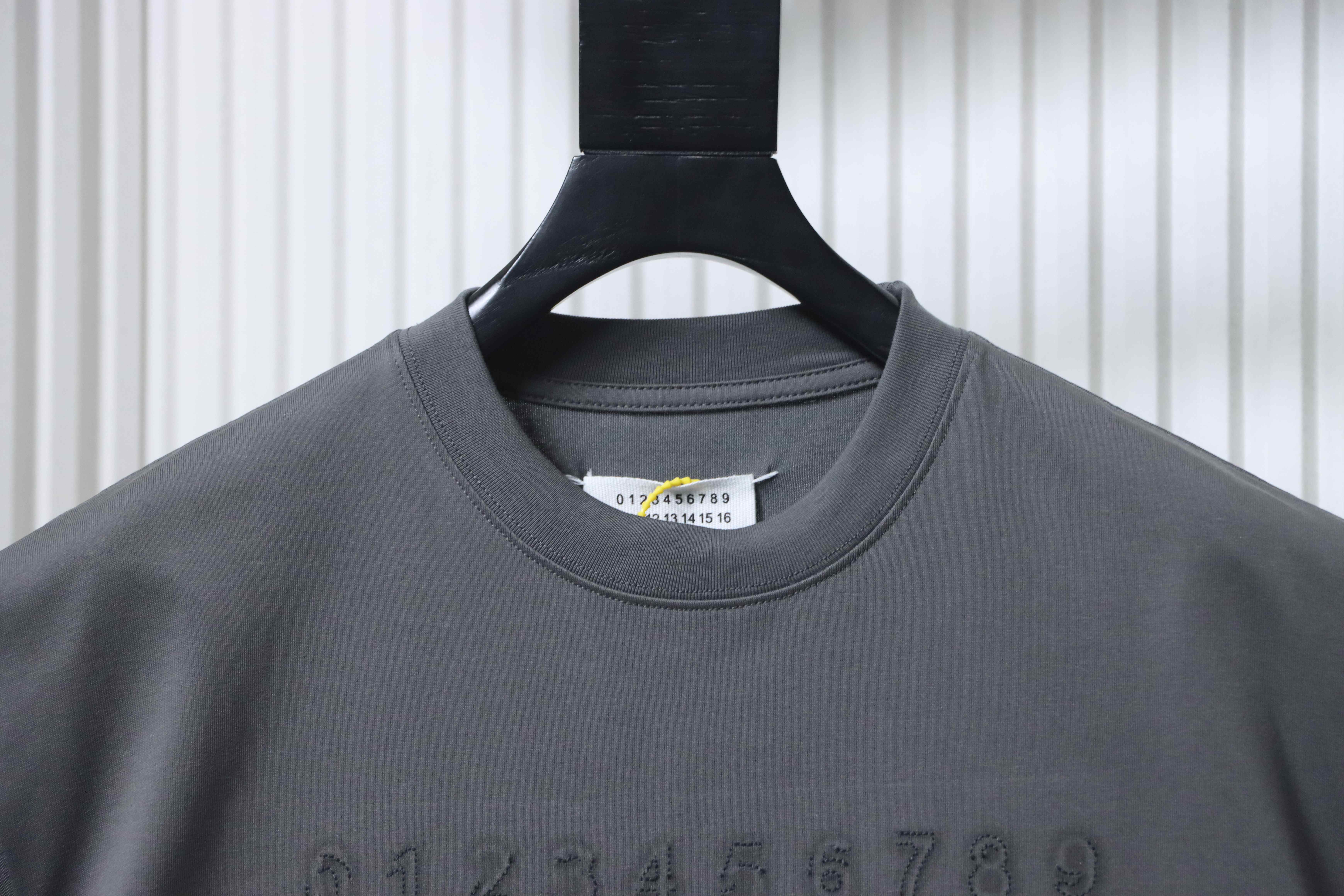 Maison Margiela M6 Embroidered Number Logo Short Sleeve T-Shirt