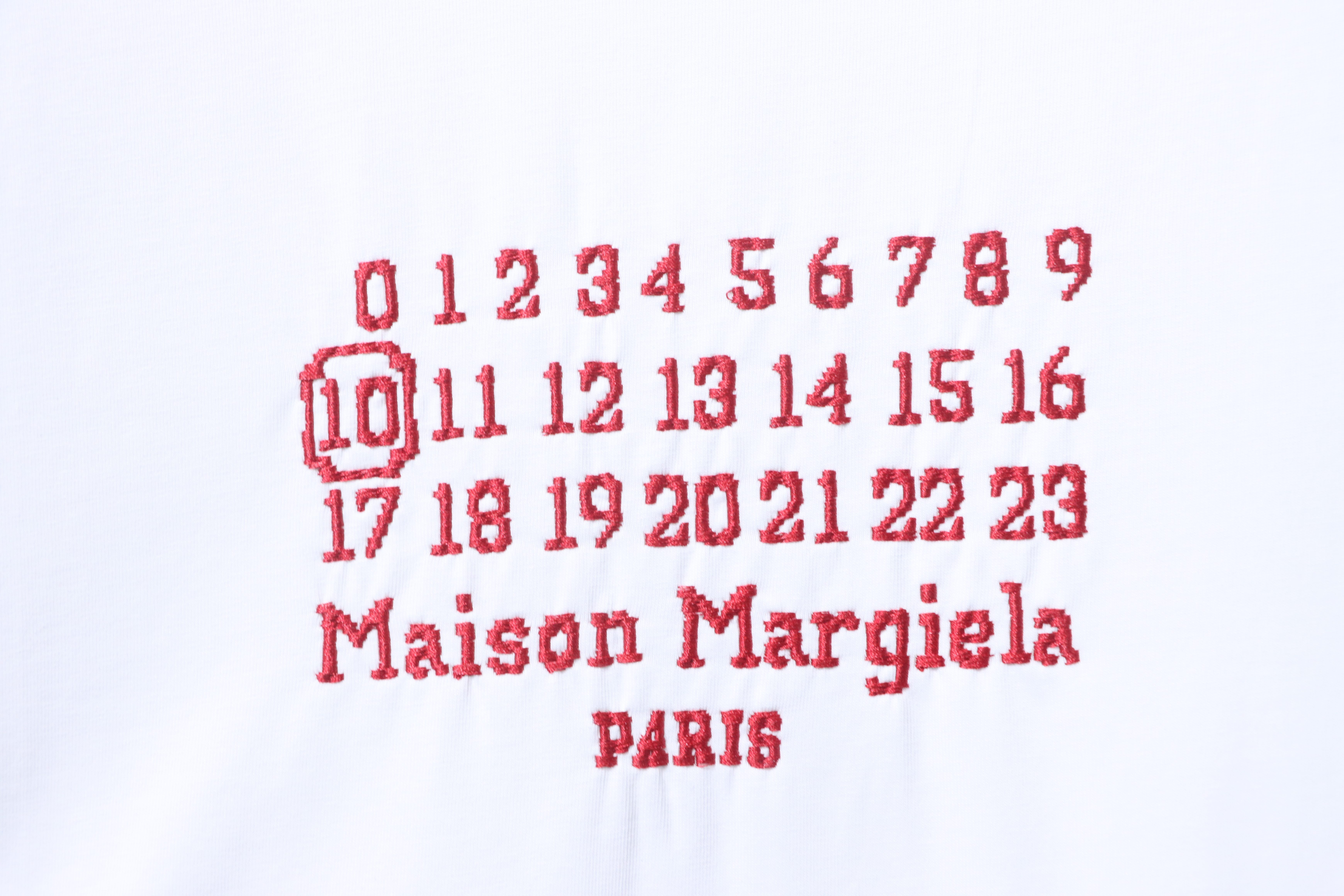 Maison Margiela Numeric Calendar Embroidery Short Sleeve T-Shirt