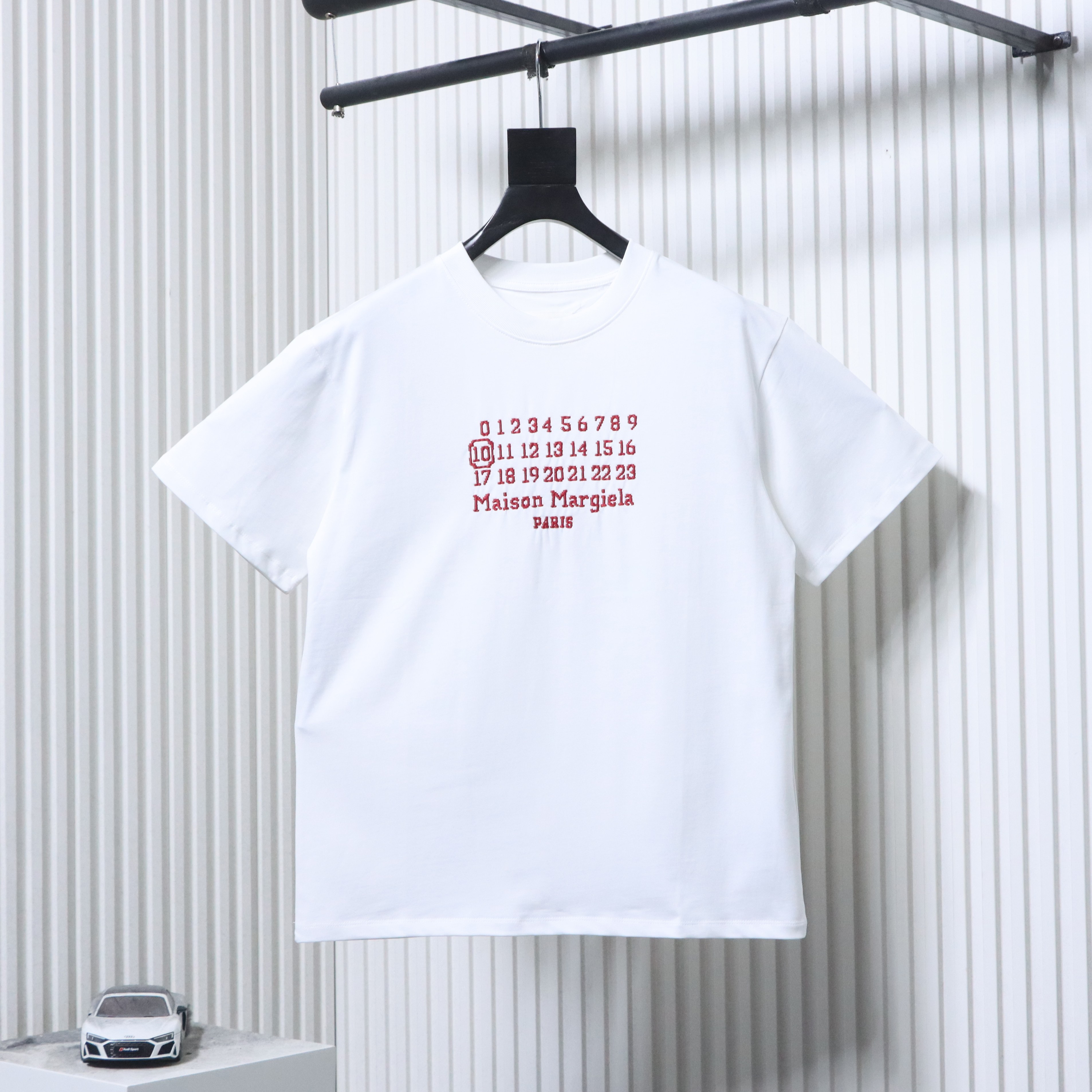 Maison Margiela Numeric Calendar Embroidery Short Sleeve T-Shirt