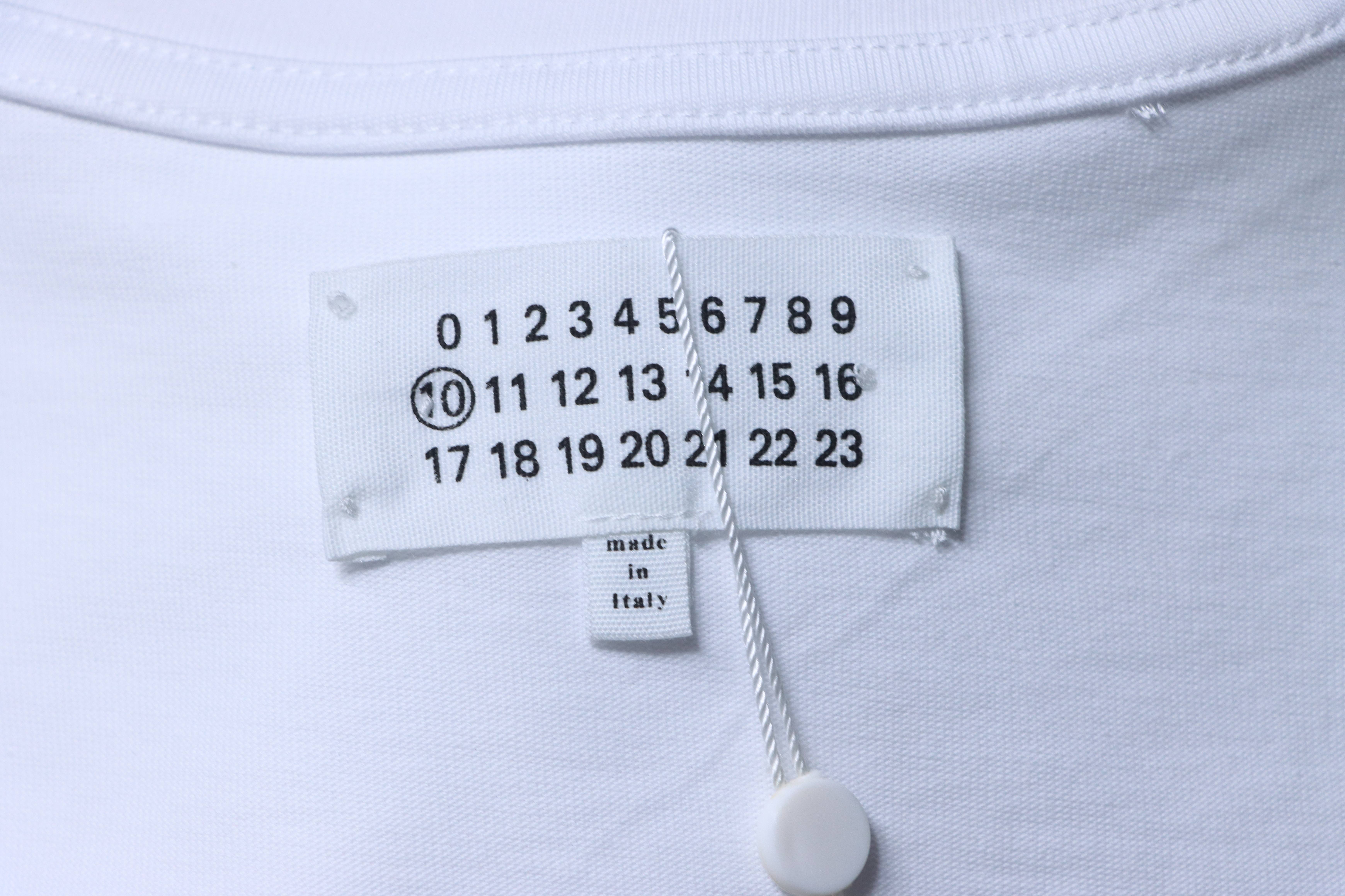 Maison Margiela Snake Limited Number Print Short White Sleeve T-Shirt