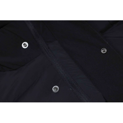 Moncler Madeira Black Label All-Black Short Down Jacket 02