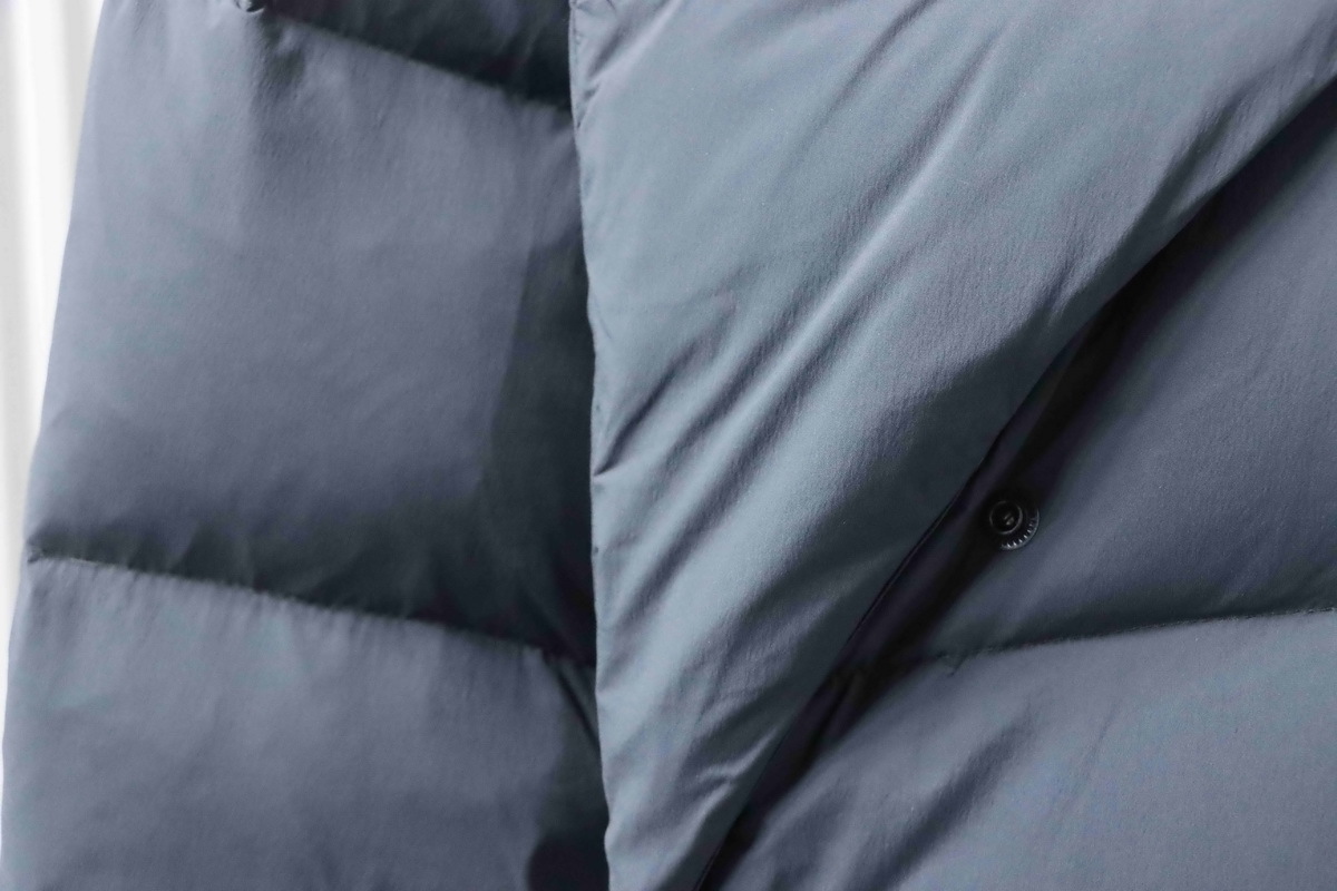 Moncler Madeira Black Label Black Grey Short Down Jacket