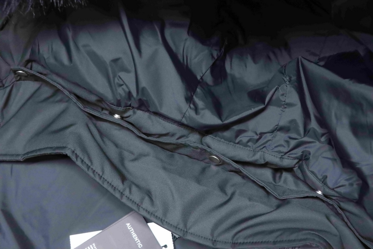 Moose Knuckles 11 Cloud Black Down Jacket