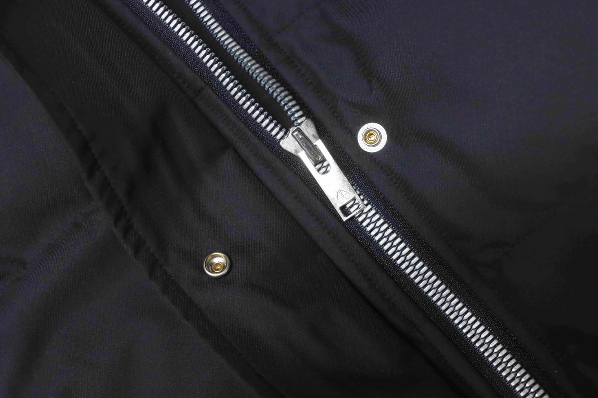 Moose Knuckles 11 Cloud Black Down Jacket