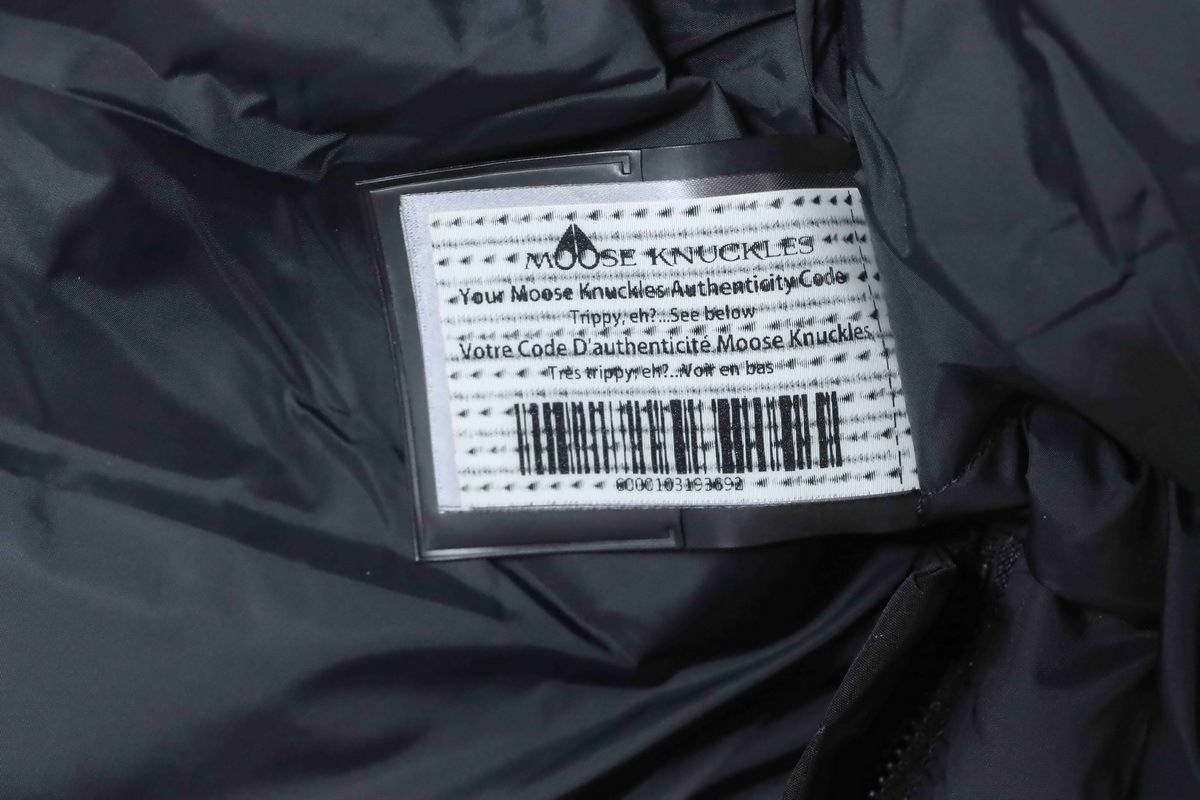 Moose Knuckles Celebrity Style Black Multi-Pocket Down Jacket