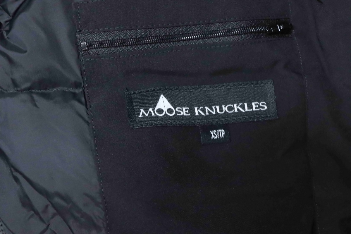 Moose Knuckles Celebrity Style Black Multi-Pocket Down Jacket