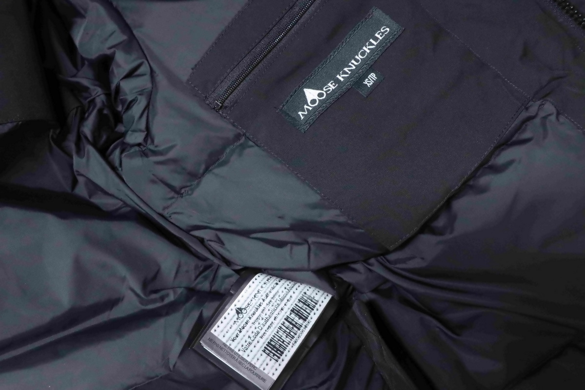 Moose Knuckles Celebrity Style Black Multi-Pocket Down Jacket
