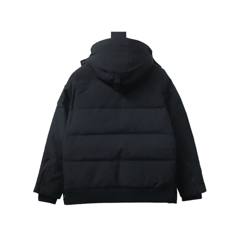 Moose Knuckles Celebrity Style Black Multi-Pocket Down Jacket