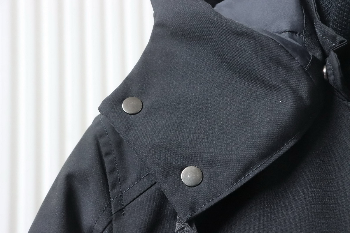 Moose Knuckles Celebrity Style Black Multi-Pocket Down Jacket