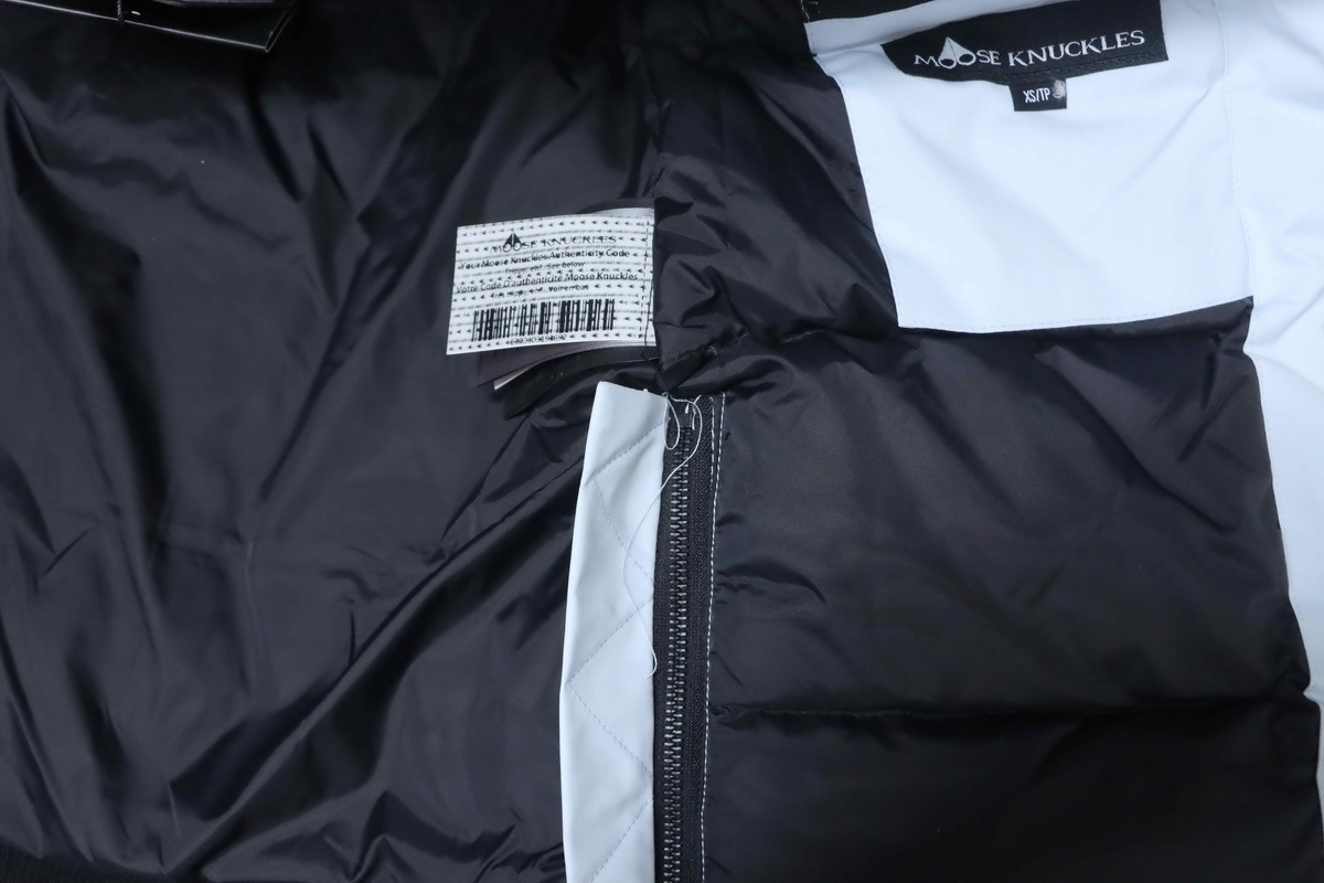 Moose Knuckles Celebrity Style Blue Multi-Pocket Down Jacket