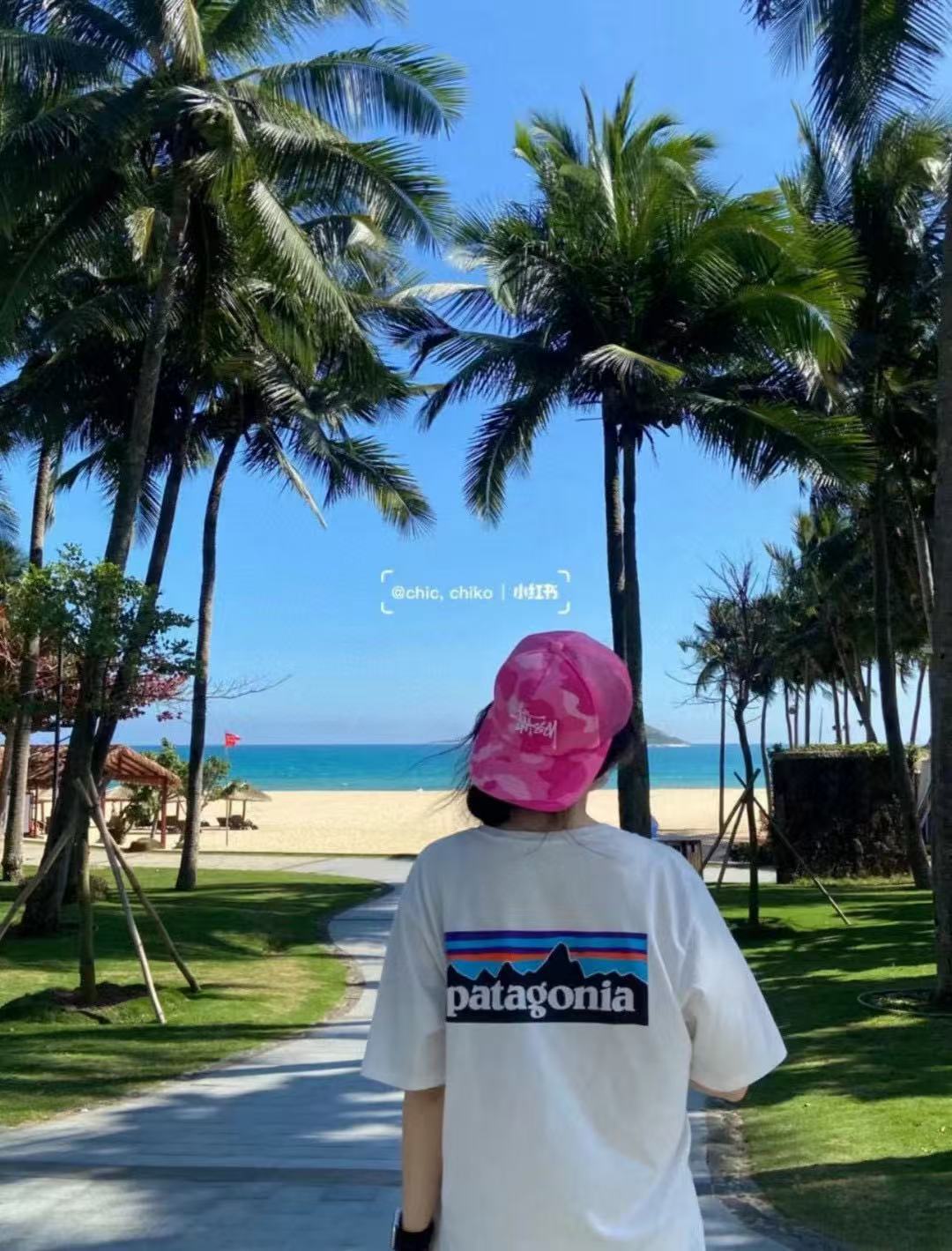 Patagonia P-6 Logo Responsibili Logo Printed Short White Sleeve T-Shirt