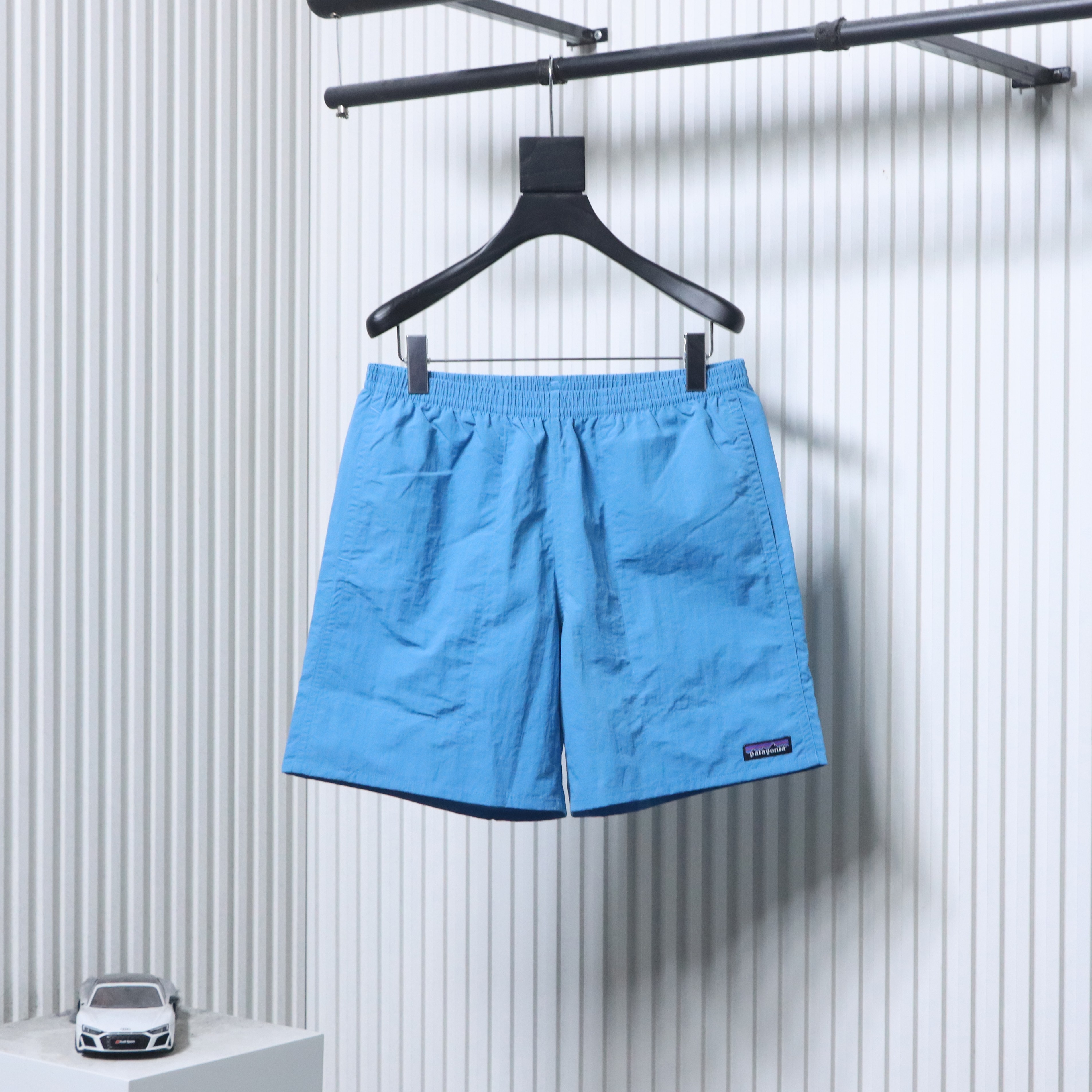 Patagonia P-6 Logo Responsibili Logo Shorts Blue