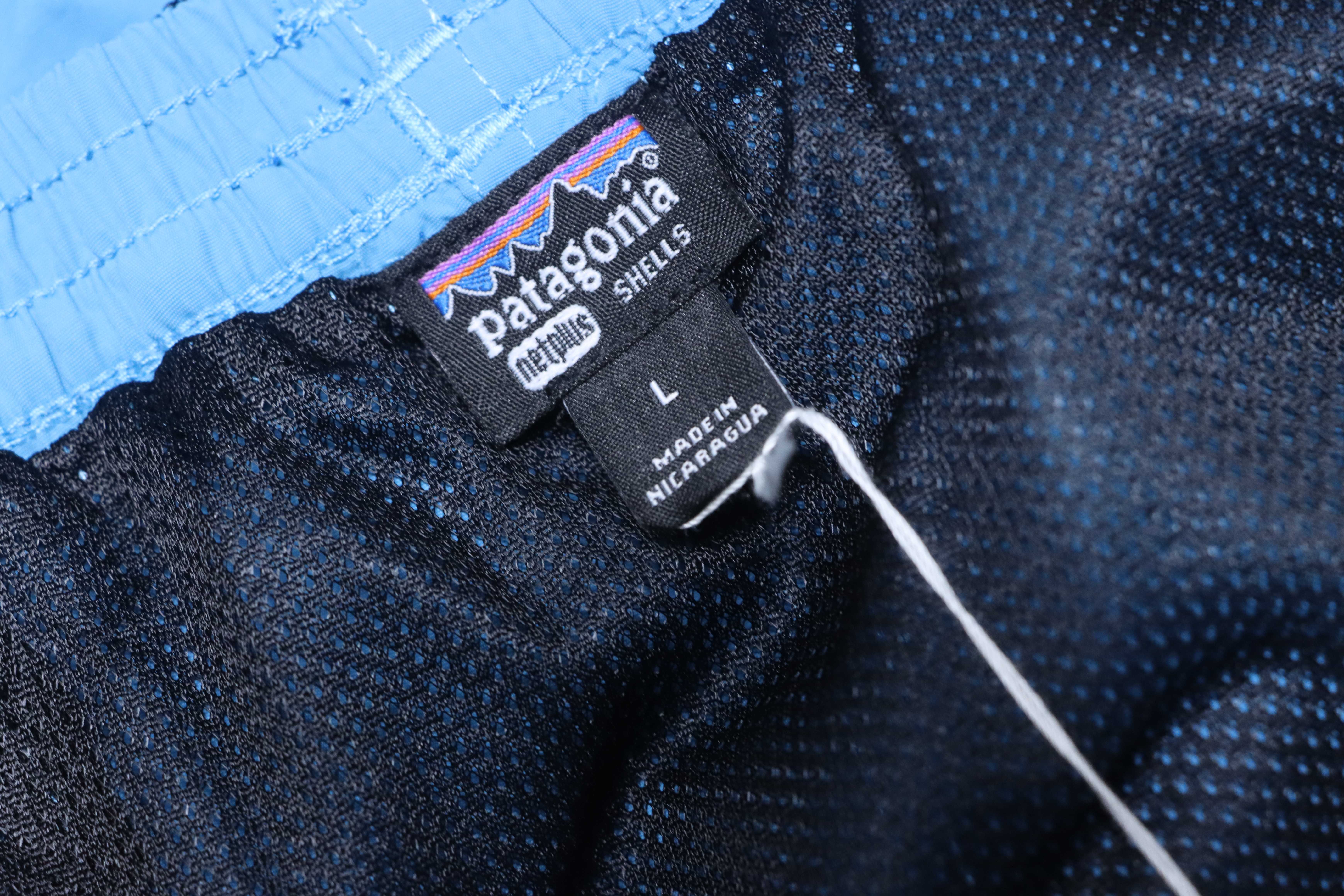 Patagonia P-6 Logo Responsibili Logo Shorts Blue