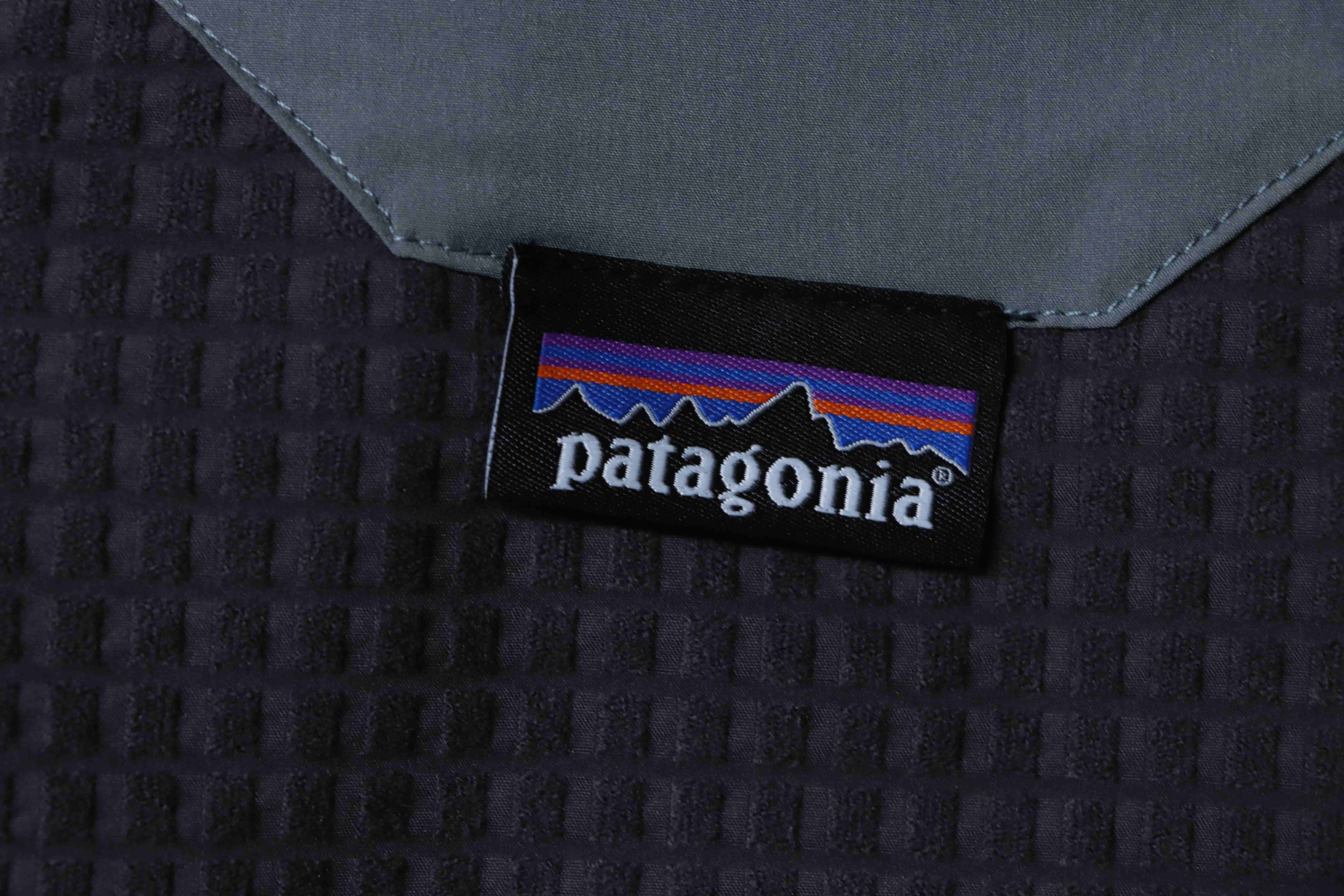 Patagonia R1 Air Zip Neck Logo Breathable Durable Stand Collar Jacket Grey